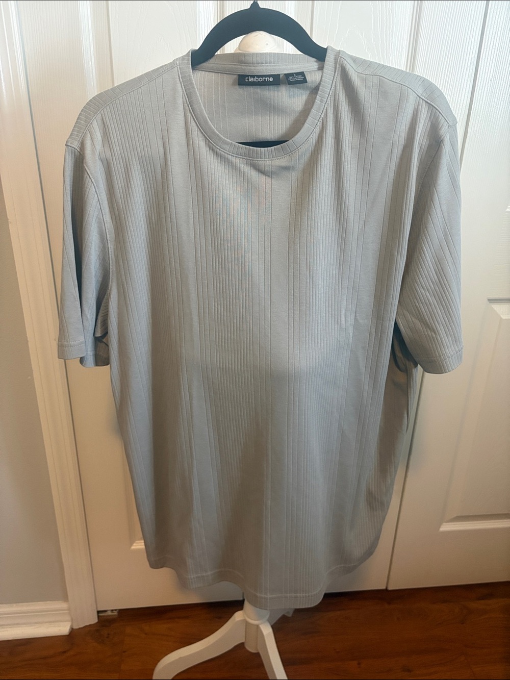 Claiborne Men’s Light Gray Ribbed Short-Sleeve Crew Tee